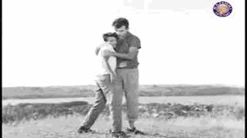 Aadmi Woh Hai Lyrics - Sunil Dutt | Jamuna | Saroja Devi B. | Mohammed Rafi
