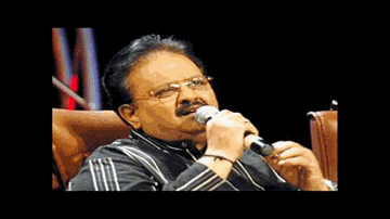 Aag Dil Mein Lagi Lyrics - Gulshan Grover | Inder Kumar | Satish Kaushik | S P Balasubramaniam
