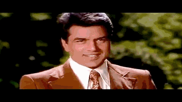 Aaj Mausam Bada Beimaan Hai Lyrics - Mumtaz | Dharmendra | Raaj Kumar | Mohammad Rafi
