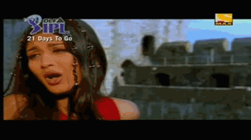 Aaja Meri Bahon Mein Lyrics - Sonali Bendre | Usha Bachani | Nikhil Chinappa | Sonu Nigam