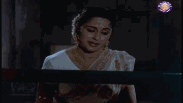 Aaja Ri Nindiya Tu Aa Lyrics - Mumtaz | Tanuja | Rehman | Lata Mangeshkar
