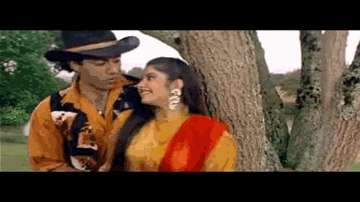Aankhon Mein Hain Kya Lyrics - Naseeruddin Shah | Sunny Deol | Divya Bharati | Alka Yagnik | Mohammed Aziz