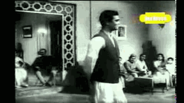 Aansoo Samajh Ke Kyon Mujhe Lyrics - Nirupa Roy | Asha Parekh | Sunil Dutt | Talat Mehmood
