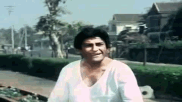 Aao Bachchon Khel Dikhaaye Lyrics - Ashok Kumar | Sanjeev Kumar | Sumita Sanyal