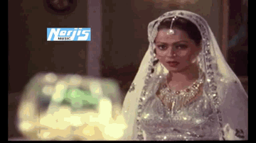 Aap Aaye Gharibkhane Mein Lyrics - Agha | Dinesh Thakur | Zarina Wahab | Asha Bhosle