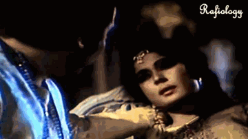 Aap Jab Se Karib Aaye Lyrics - Rehman | Meena Kumari | Pradeep Kumar | Asha Bhosle | Mohammed Rafi
