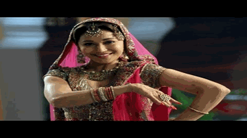 Aapke Karaar Mein Lyrics - Shraddha Kapoor | Huma Qureshi | Arshad Warsi