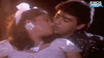 Aashiq Nazar Ka Lyrics - Anupam Kher | Paresh Rawal | Jamuna | Alka Yagnik | Sudesh Bhosle