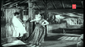 Aaya Hai Kahan Se Lyrics - Sadhana | Kumari Naaz | Kishore Kumar | Lata Mangeshkar
