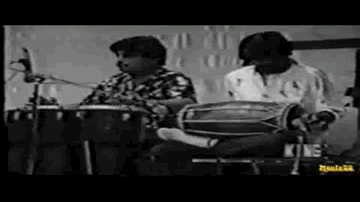 Aaye Hai Badi Door Se Lyrics - Usha Mangeshkar | Preeti Sagar