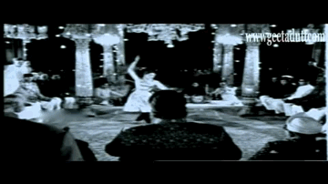 Ae Raat Zara Aahista Guzar Lyrics - Prithviraj Kapoor | Surekha | Dilip Roy | Madhukar | Geeta Ghosh Roy Chowdhuri (Geeta Dutt)