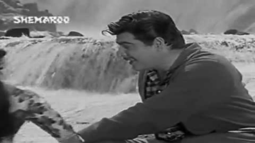 Agar Main Puchhoon Jawab Doge Lyrics - Randhir Kapoor | Helen | Ajit | Lata Mangeshkar | Mohammed Rafi