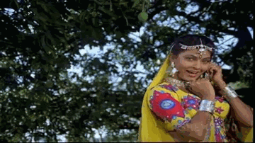Ambua Ka Pedh Hain Lyrics - Sanjay Dutt | Shyam | Amrish Puri | Anuradha Paudwal