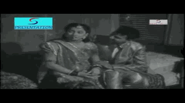 Ambua Ki Daari Pehna Lyrics - Lalita Pawar | Ulhas | Prithviraj Kapoor | Jayshree Shivram