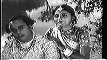 Ambuwaa Pe Baitha Lyrics - Nagendra | Gulzar | Rai Mohan | Husn Bano | Ramanand Sharma