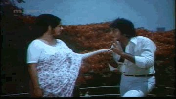 Ankhon Ne Mohabbat Mein Lyrics - Rehman | Jagdeep | Sulochana | Mahendra Kapoor