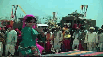 Apni Prem Kahaniyan Lyrics - Dharmendra | Asha Parekh | Vinod Khanna | Lata Mangeshkar