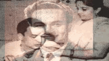 Aye Dil E Awaara Lyrics - Mumtaz | Manoj Kumar | Helen | Mukesh Chand Mathur (Mukesh)