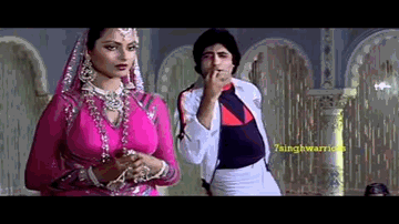 Aye Dil Tu Jhoomke Chal Lyrics - Mukesh Bhatt | Prema Narayan | Sudhir | Bhupinder
