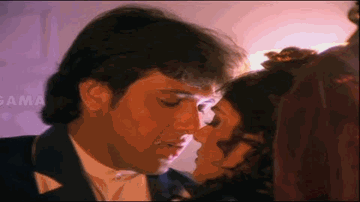 Aye Mere Sathiya Tu Koi Geet Ga Lyrics - Anupam Kher | Govinda | Anil Kapoor | Lata Mangeshkar | Mohammad Aziz