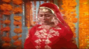 Badi Der Ki Meherban Lyrics - Zarina Wahab | Mazhar Khan | Mukesh Khanna | Lata Mangeshkar