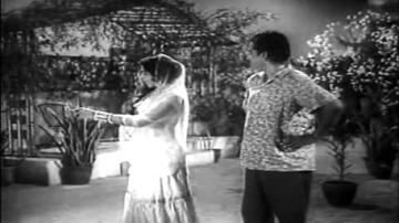 Balma Kitna Nadan Hai Lyrics - Mohan Choti | Kishore Kumar | Anoop Kumar | Lata Mangeshkar