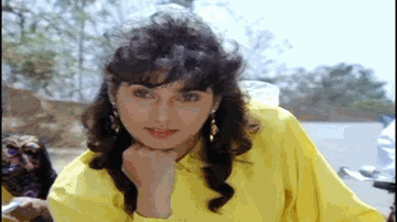 Banke Kitaab Teri Lyrics - Tanuja | Harish Bhivni | Tushar Vohra | Anuradha Paudwal | Udit Narayan
