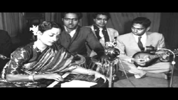 Banke Mehmaan Ghar Aaye Bhagwan Lyrics - Mahipal | Khurshid | Naazi | Geeta Ghosh Roy Chowdhuri (Geeta Dutt)
