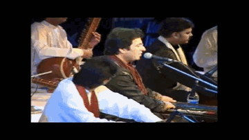 Barsaat Ki Bheegi Raton Mein Lyrics - Talat Aziz