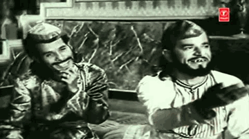 Bhari Mahafil Hai Lyrics - Lalita Pawar | Veena | Ajit | Lata Mangeshkar