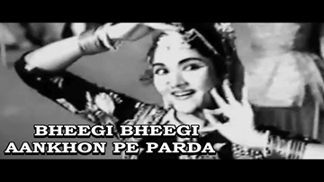 Bheegi Bheegi Aankhon Pe Lyrics - Mumtaz | Manoj Kumar | Helen | Lata Mangeshkar