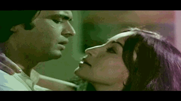 Bhool Gaya Sab Kuchh Lyrics - Vikram | Rajendra Nath | Sridevi | Lata Mangeshkar | Kishore Kumar