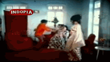Buddha Tha Paisewala Lyrics - Padma Khanna | Rajvansh | Rachana Sarang | Birbal | Mahendra Kapoor