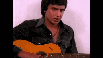 Buk Chuk Lyrics - Avtar Gill | Mithun Chakraborty | Sneha | Abhijit
