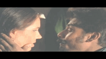 Bumbai Se Aaya Mera Dost Lyrics - Vijay Raaz | Saurabh Shukla | Prithvi Zutshi | Abbey
