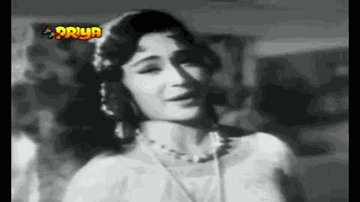 Chale Aana Sanam Lyrics - Helen | Naaz | Madan Puri | Asha Bhosle