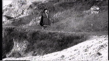 Chali Re Chali Re Lyrics - Sudhir | Musarrat Nazir | Geeta Ghosh Roy Chowdhuri (Geeta Dutt)