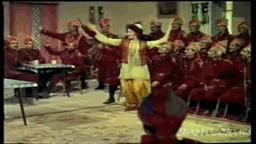 Chalo Jhumte Lyrics - Helen | Ajit | Ulhas | Lata Mangeshkar