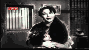 Chham Chham Chham Chale Lyrics - Meena Kumari | Kanhaiyalal | Kuldip Kaur | Lata Mangeshkar