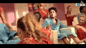 Chill Maro Song Lyrics - Ritesh Deshmukh | Arshad Warsi | Sanjay Dutt | Mika Singh