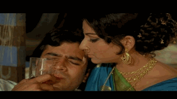 chingaarii koii bhaDake, to saavan use bujhaaye Lyrics - Sharmila Tagore | Madhubala | Rajesh khanna | Kishore Kumar