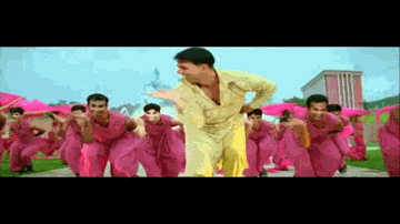 Chunri Lehrai To Lyrics - Akshay Kumar | Ajay Devgan | Lara Dutta | Alka Yagnik | Udit Narayan