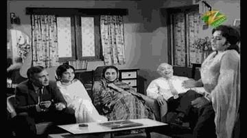 Daiya Re Daiya Yashoda Maiya Lyrics - Nirupa Roy | Mala Sinha | Jagdeep | Lata Mangeshkar