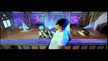 Dance Is Smokin, Dance And Move On Lyrics - Shahid Kapoor | Blaaze