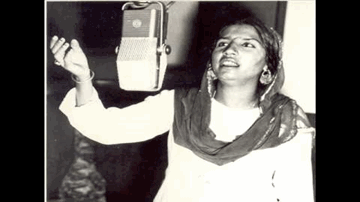 Dard Kafi Hai Bekhudi Ke Liye (Title) Lyrics - Reshma