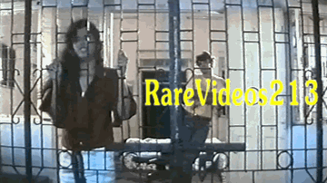 Darwaja Kahe Band Kiya Lyrics - Salman Khan | Shahrukh Khan | Jeetendra | Asha Bhosle | Sudesh Bhosle