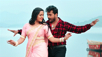 Dhaniya Achara Se Kala Tani Lyrics - Kajal Raghwani | Khesari Lal Yadav | Priyanka Singh