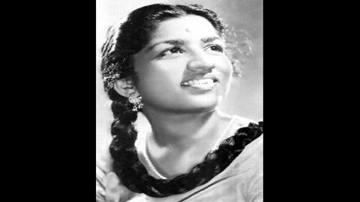 Dil Bhi Tera Hum Bhi Tere Lyrics - Nirupa Roy | Helen | Smriti Biswas | Lata Mangeshkar