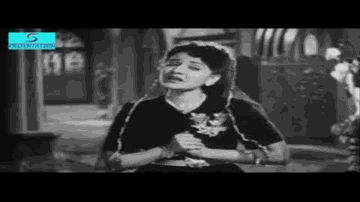 Dil Ki Kahaani Kehna To Chahe Lyrics - Helen | Prem Chopra | Johny Walker | Lata Mangeshkar
