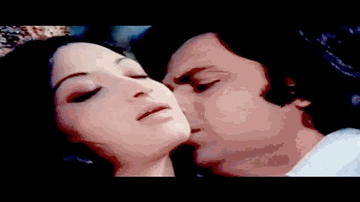 Dil Kya Kare Jab Kisi Se Lyrics - Sridevi | Rita Bhaduri | Utpal Dutt | Kishore Kumar